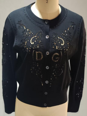 WOMEN'S KNITTED CARDIGAN WITH EMBROIDER