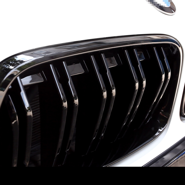 Nieren Grill glanz Schwarz Doppelsteg passend für BMW X2 F39