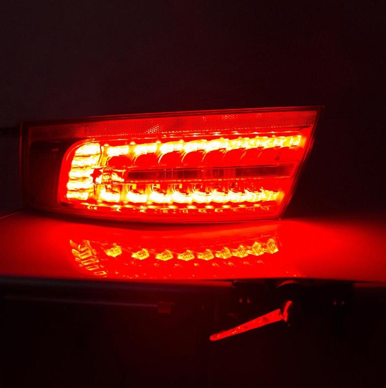 Heckleuchte Rücklicht für Audi A6 C7 2009-2011 Schlussleuchte aussen Rechts
