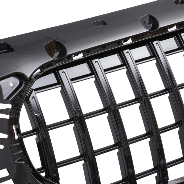 Kühlergrill glanz Schwarz GT Panamericana passend für Mercedes GLA H247 AMG-Paket