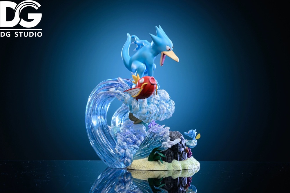 Golduck Surfing