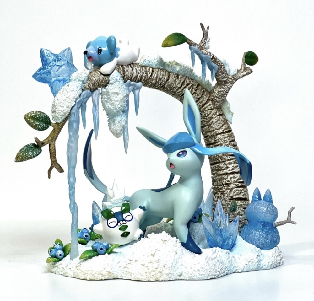 Kipi Studio - Glaceon Ecology - Pokemon Resin Statue