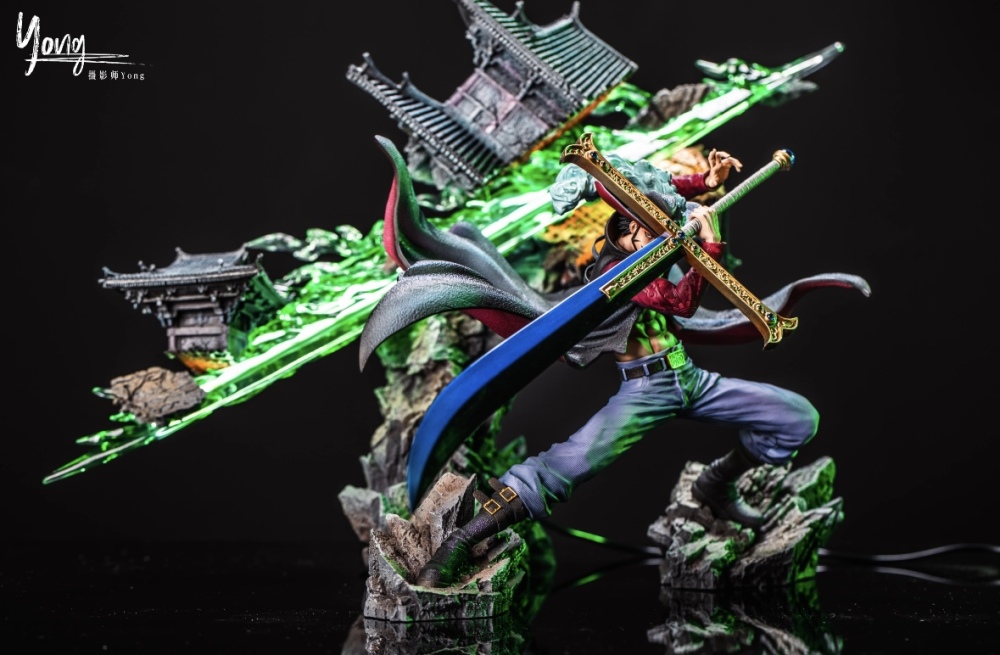 Rain Studio - Dracule Mihawk - One Piece Resin Statue