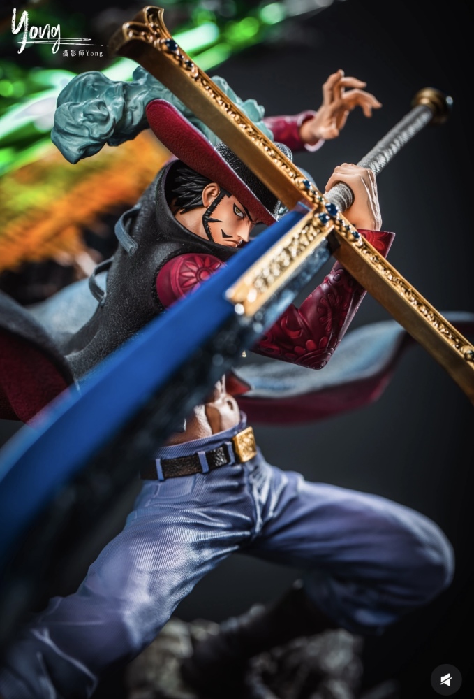 Rain Studio - Dracule Mihawk - One Piece Resin Statue