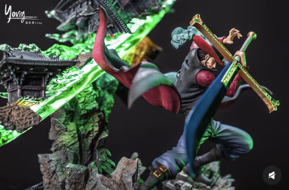 Rain Studio - Dracule Mihawk - One Piece Resin Statue