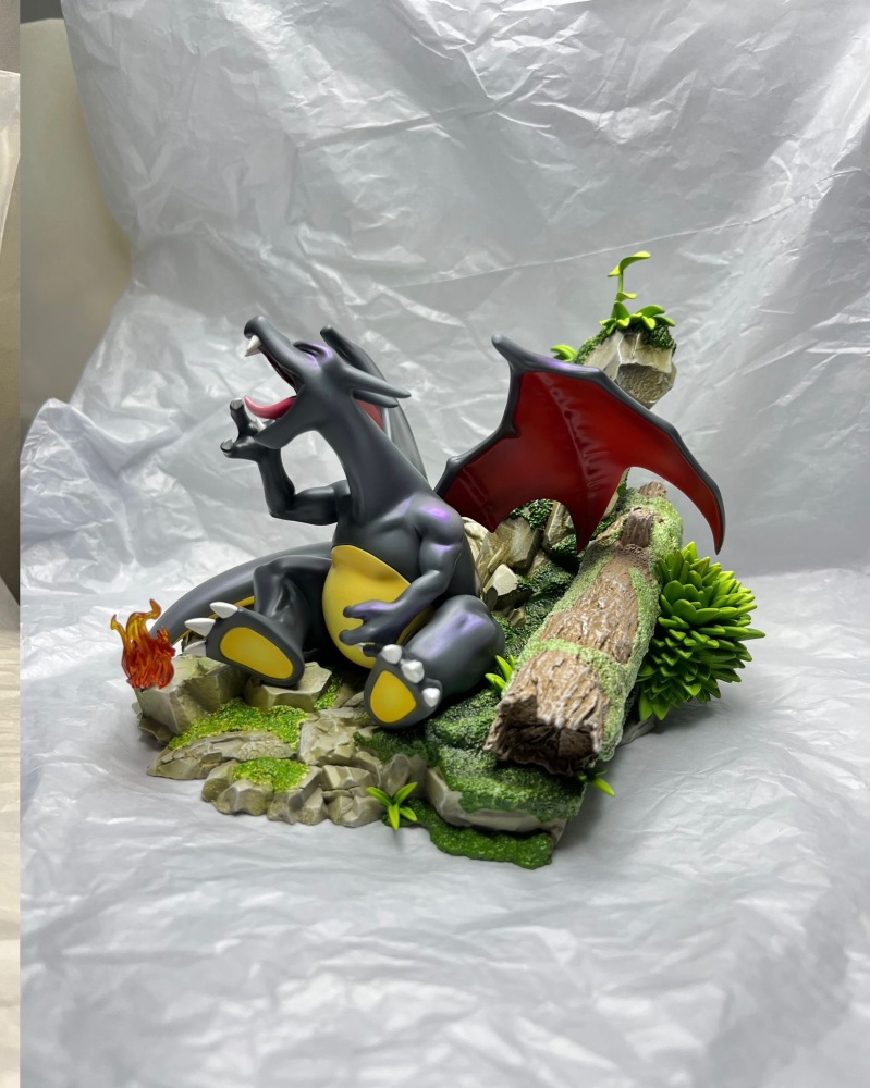 151 Studio - Charizard - Pokemon Resin Statue