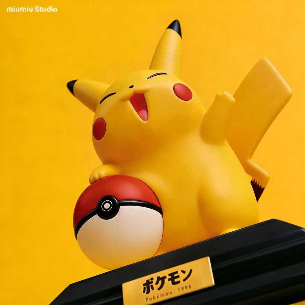 MiuMiu Studio - Pikachu - Pokemon Resin Statue