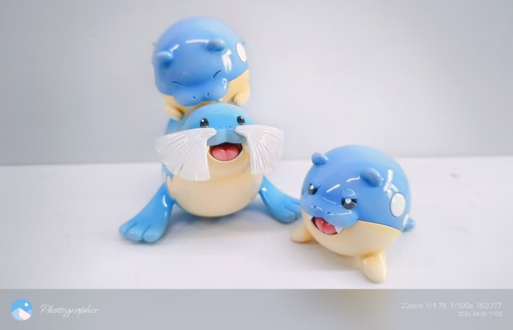 Celebrity Commune Studio - Walrein Evolution - Pokemon Scale World