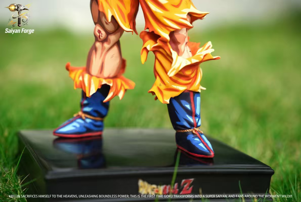 [Preorder] Saiyan Forge Studio - Super Saiyan Goku - Dragon Ball Resin Statue