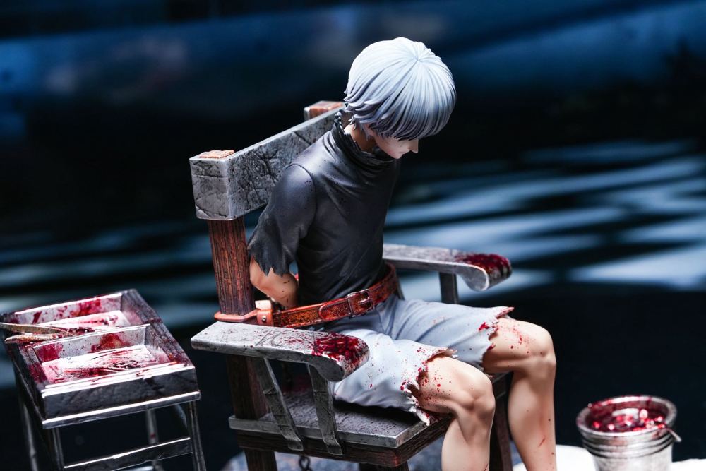 [Preorder] Damocles Studio - Chair Kaneki Ken - Tokyo Ghoul Resin Statue