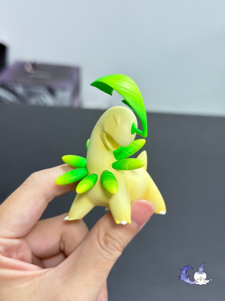Chasing Light Studio - Meganium Evolution - Pokemon Scale World