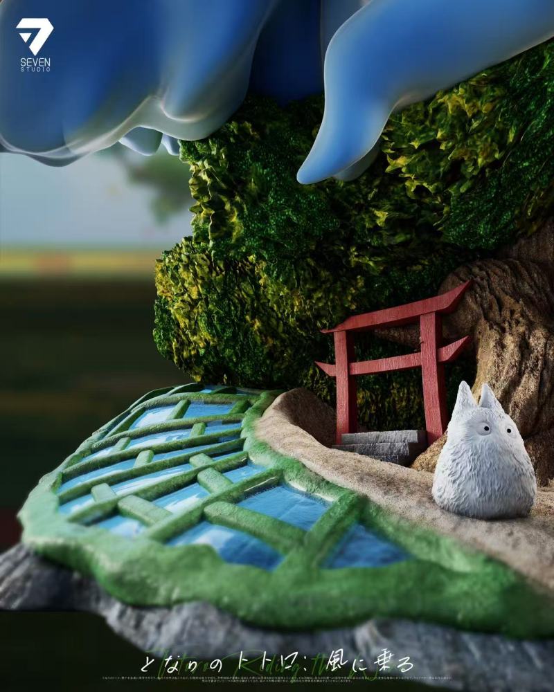 [Preorder] Seven Studio - Totoro Ride The Wind - My Neighbor Totoro Resin Statue