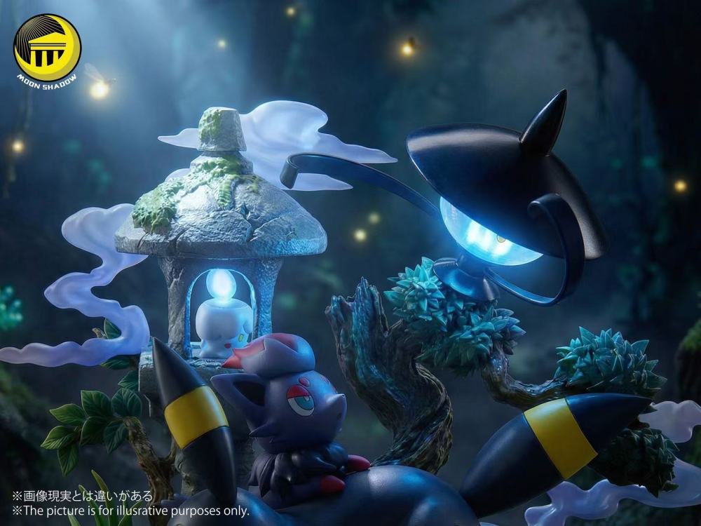 Moon Shadow - Umbreon Ecology Scene - Pokemon Resin Statue
