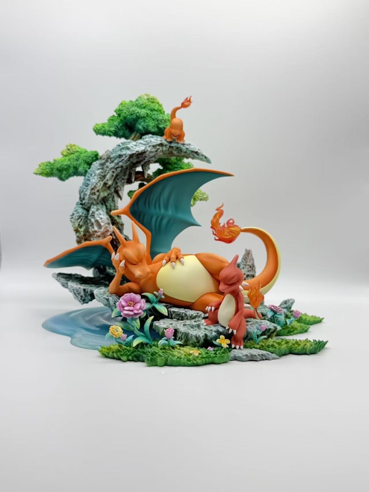 CG Studio - Charizard Evolution Ecology Scene - Pokemon Resin Statue