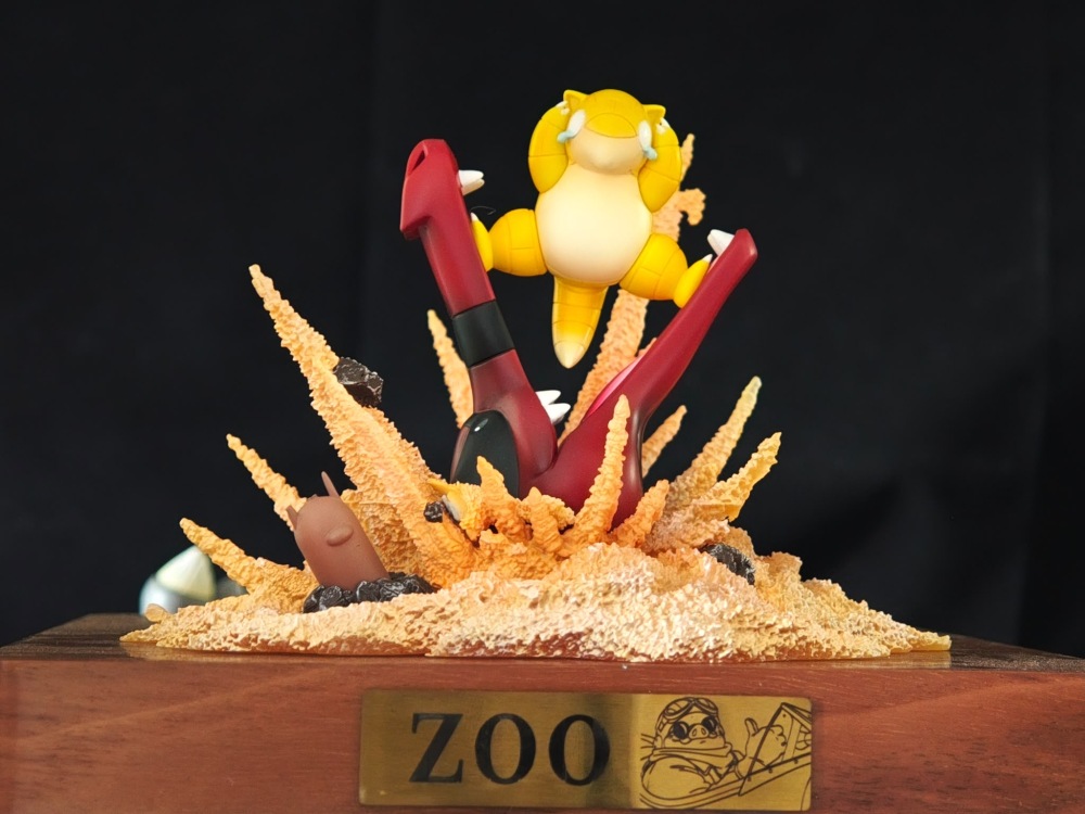 Zoo Studio - Startled Sandshrew - Pokemon Resin Statue