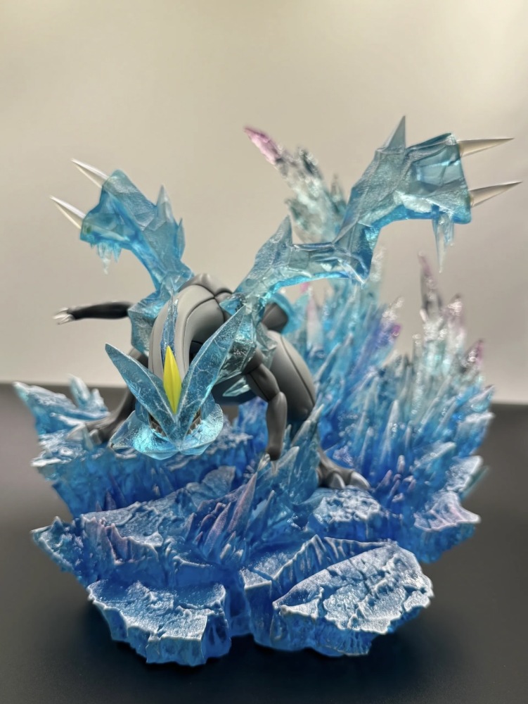 PT Studio - Kyurem - Pokemon Resin Statue