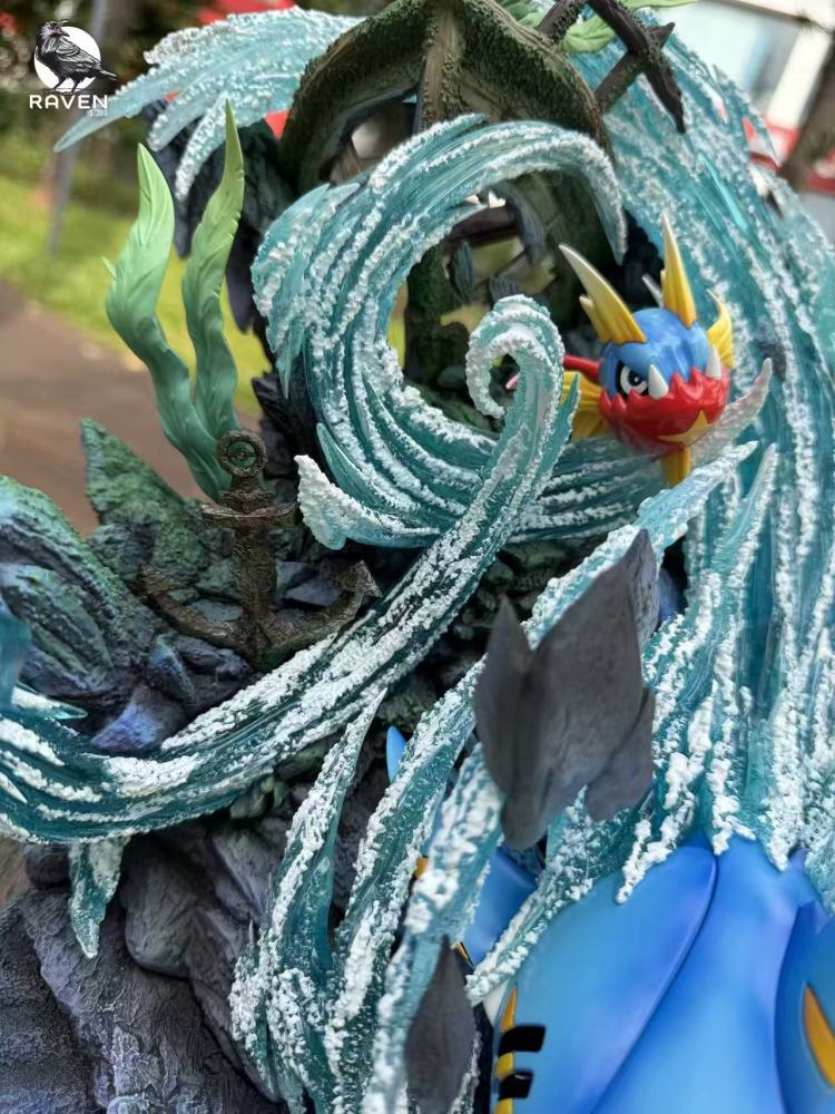 Raven Studio - Sharpedo Evolution - Pokemon Resin Statue