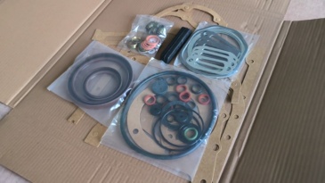 F3L912 construction machinery diesel engine spare parts overhaul full gasket kit set for deutz 912 gasket gasket set