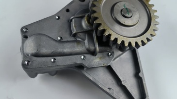 WP4 WP6 construction machinery diesel engine spare parts oil transfer pump for weichai WP4 WP6 13039311