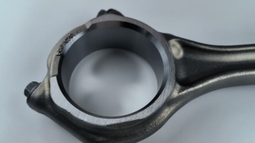 ISDE construction machinery diesel engine spare parts connecting rod price for cummins isde con rod 4943979
