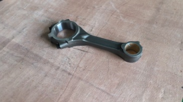 BFL913 diesel engine parts connecting rod price for deutz con rod