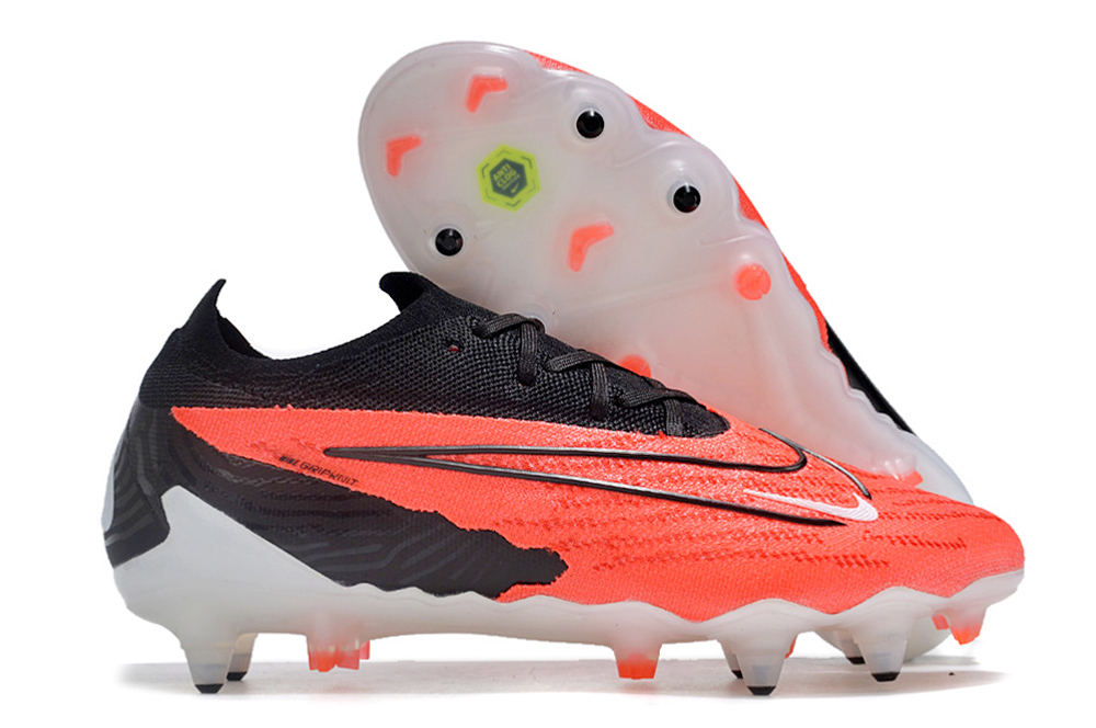 Nike low-top Phantom GX double waterproof fish silk fully knitted SG football shoes
