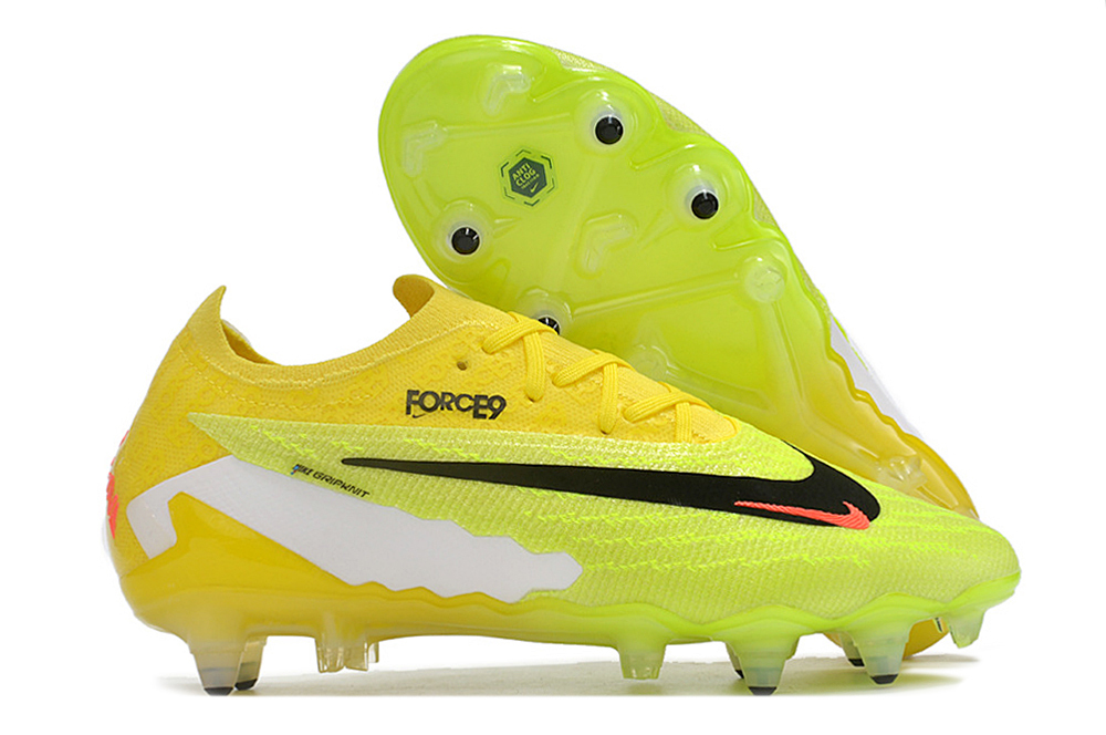 Nike low-top Phantom GX double waterproof fish silk fully knitted SG football shoes