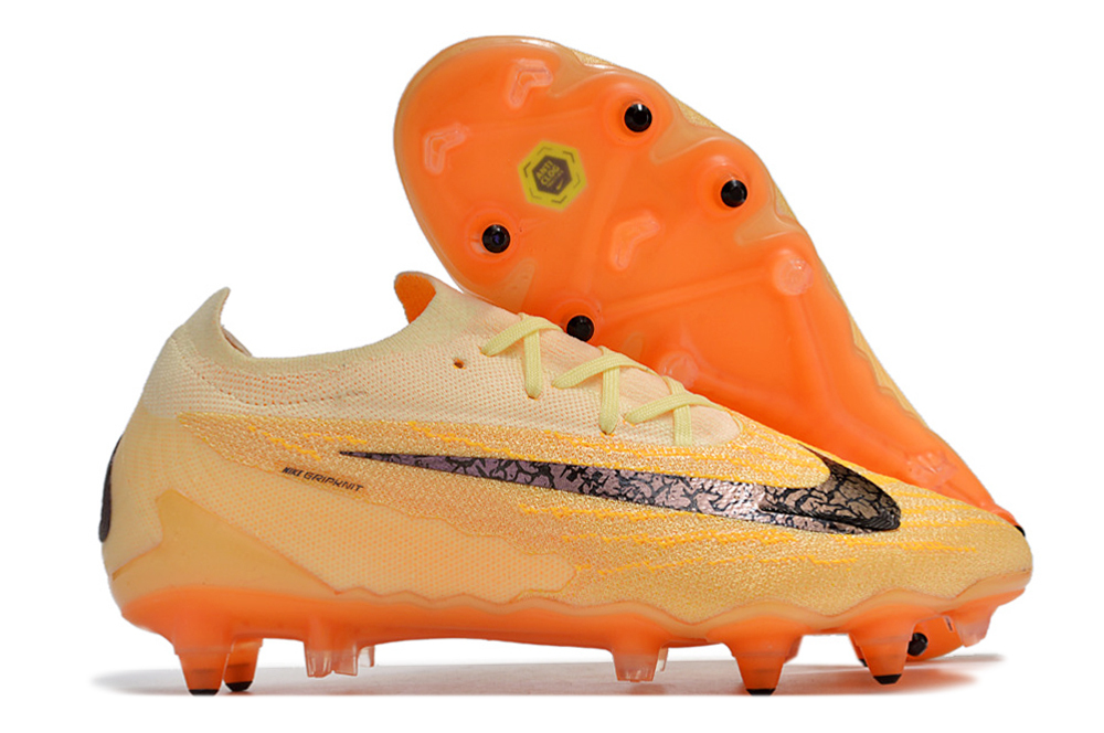 Nike low-top Phantom GX double waterproof fish silk fully knitted SG football shoes