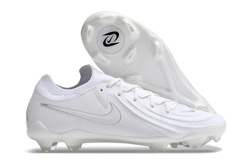 Nike Moonraker Series Low Top Super A Men's Full Knit Waterproof FG Soccer Cleats