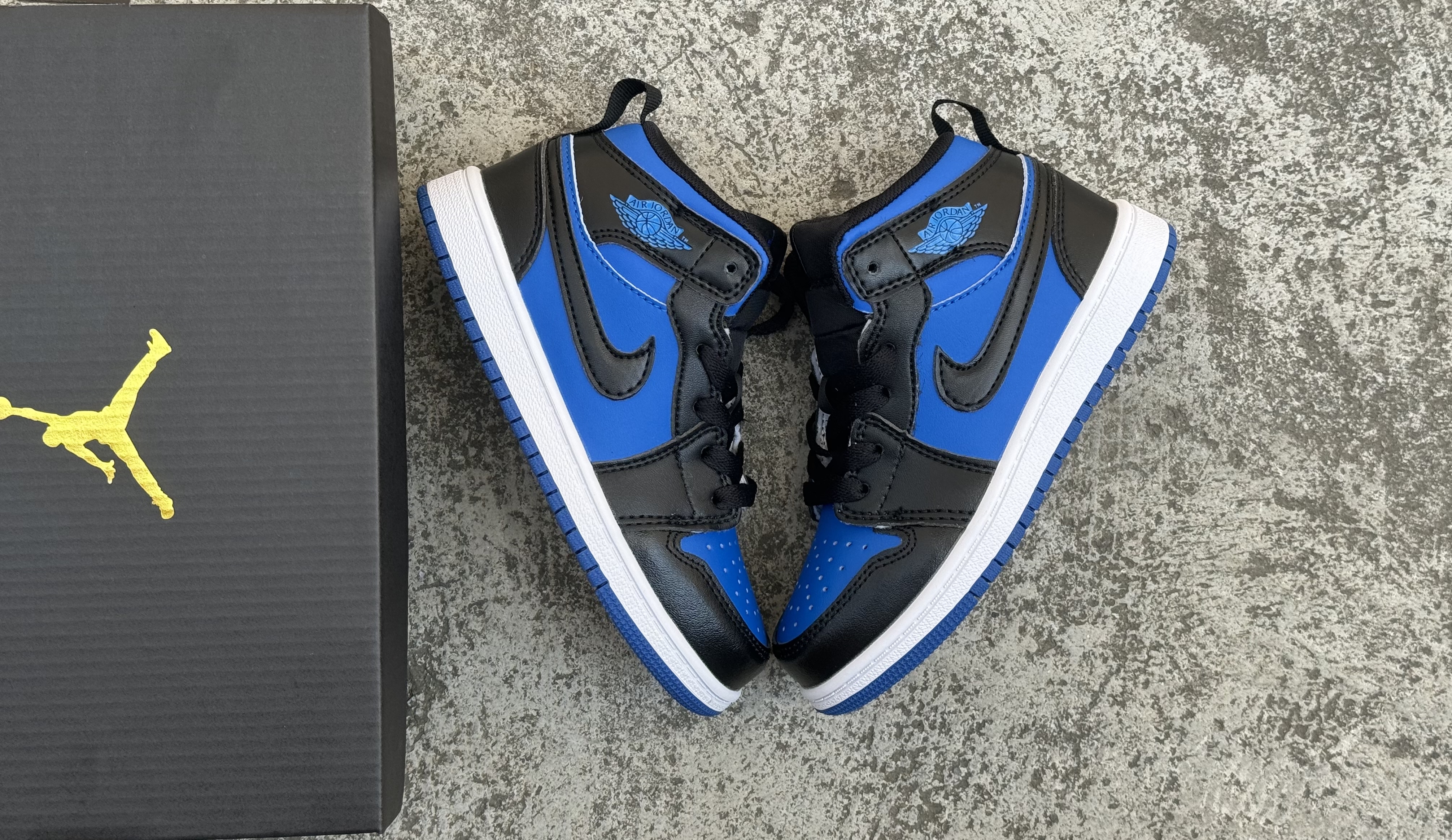 Jordan  1  lacing  Children's shoes