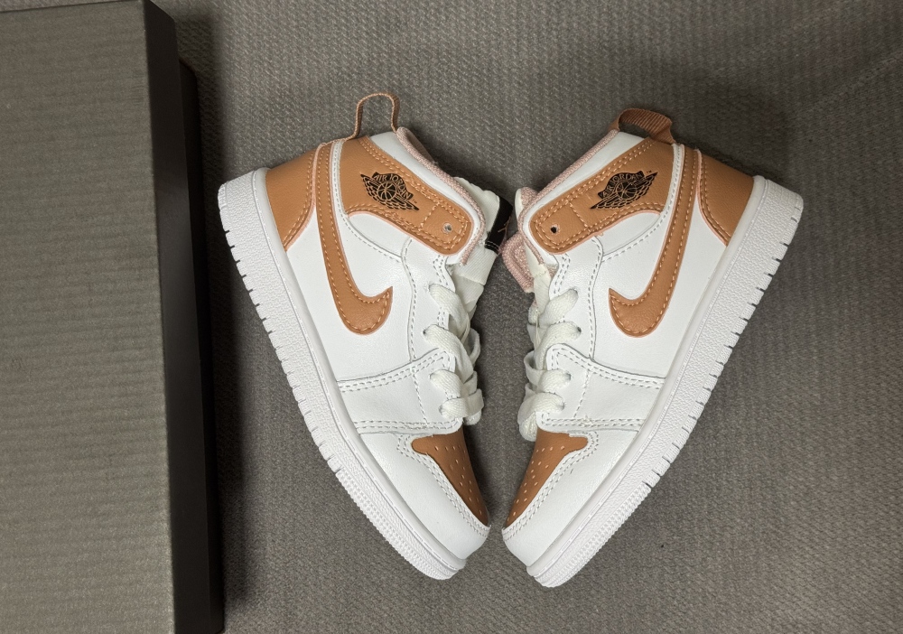 Jordan  1  lacing  Children's shoes