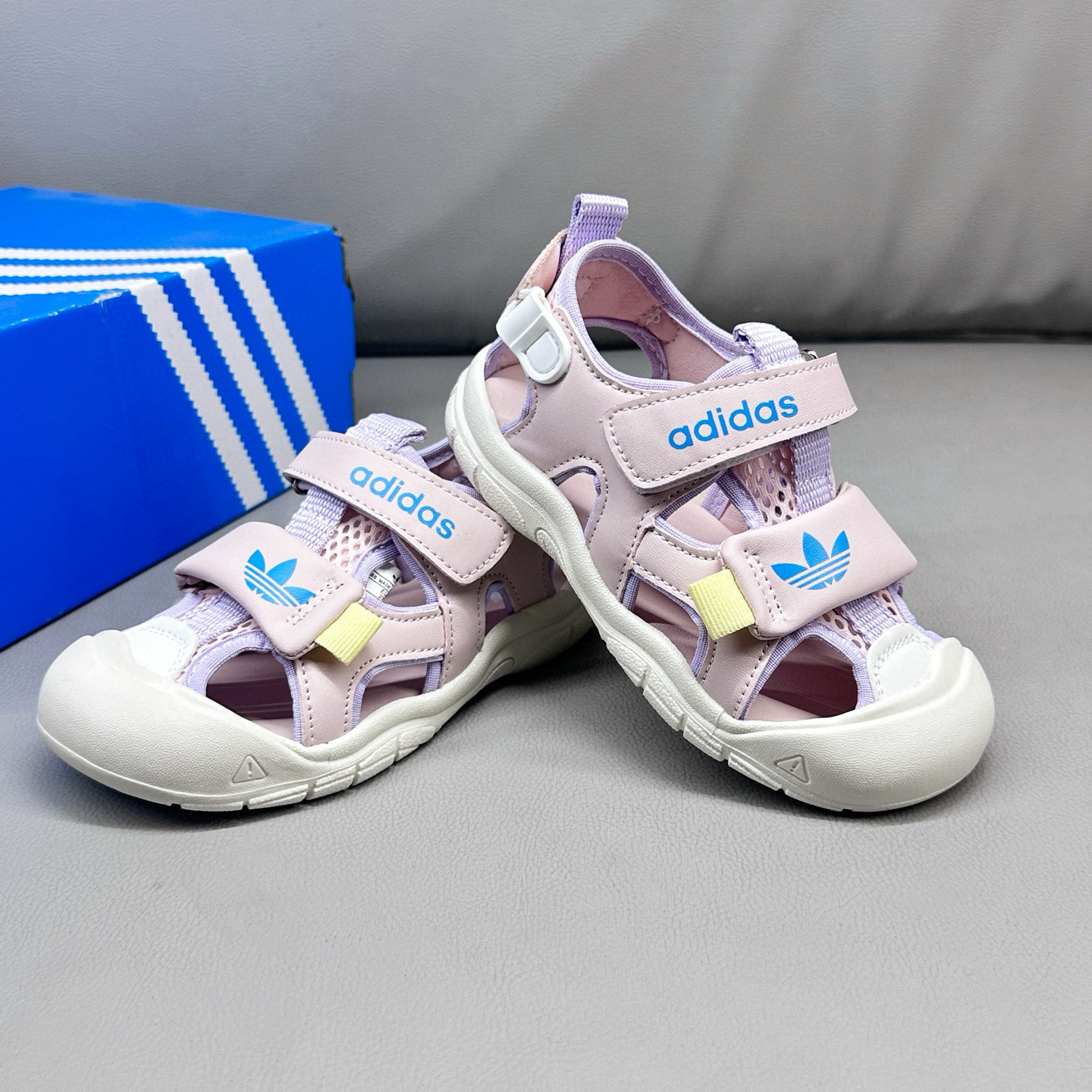 Paris 18XL hiking shoes for children  children's shoes