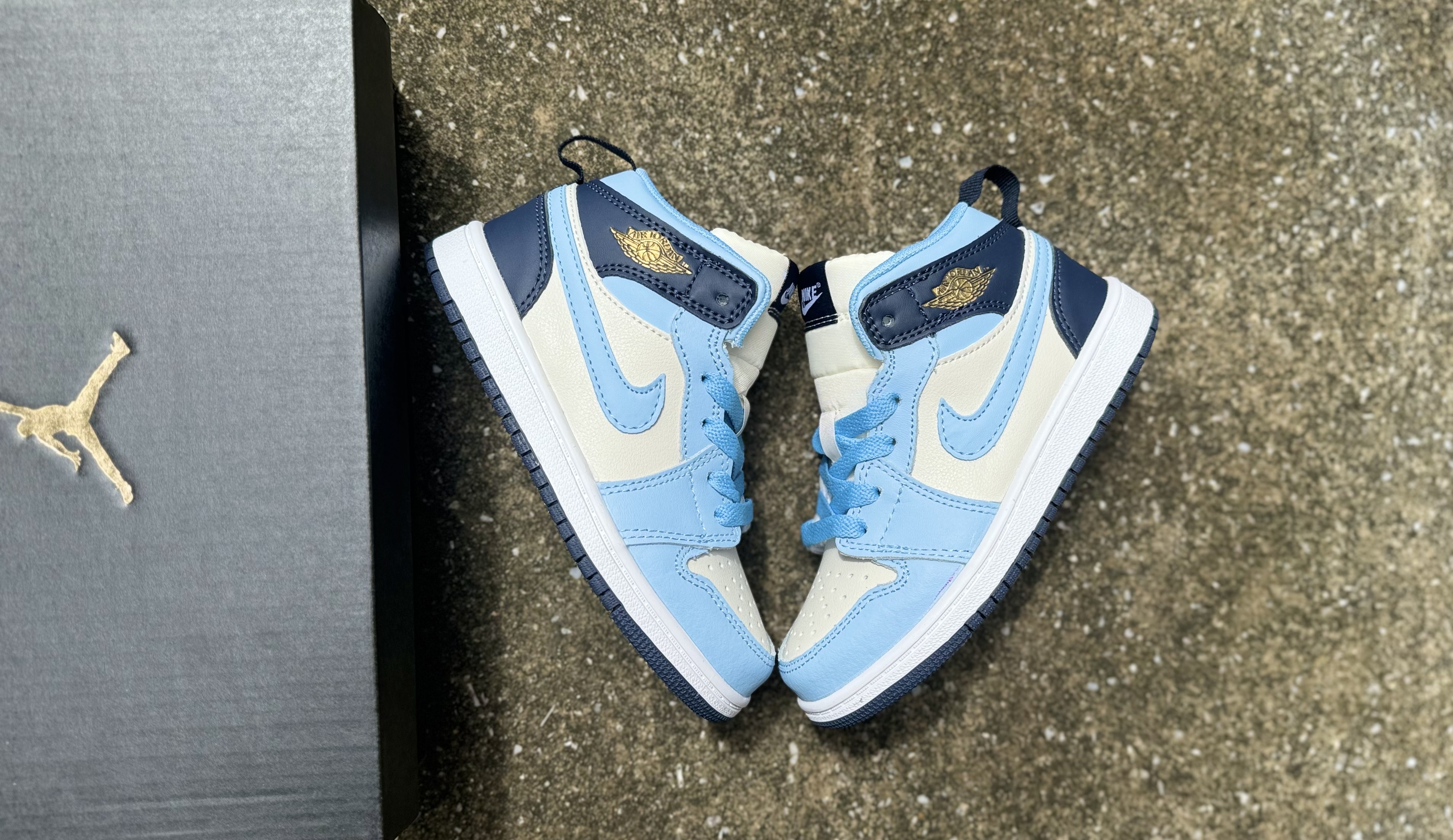 Jordan  1  lacing  Children's shoes