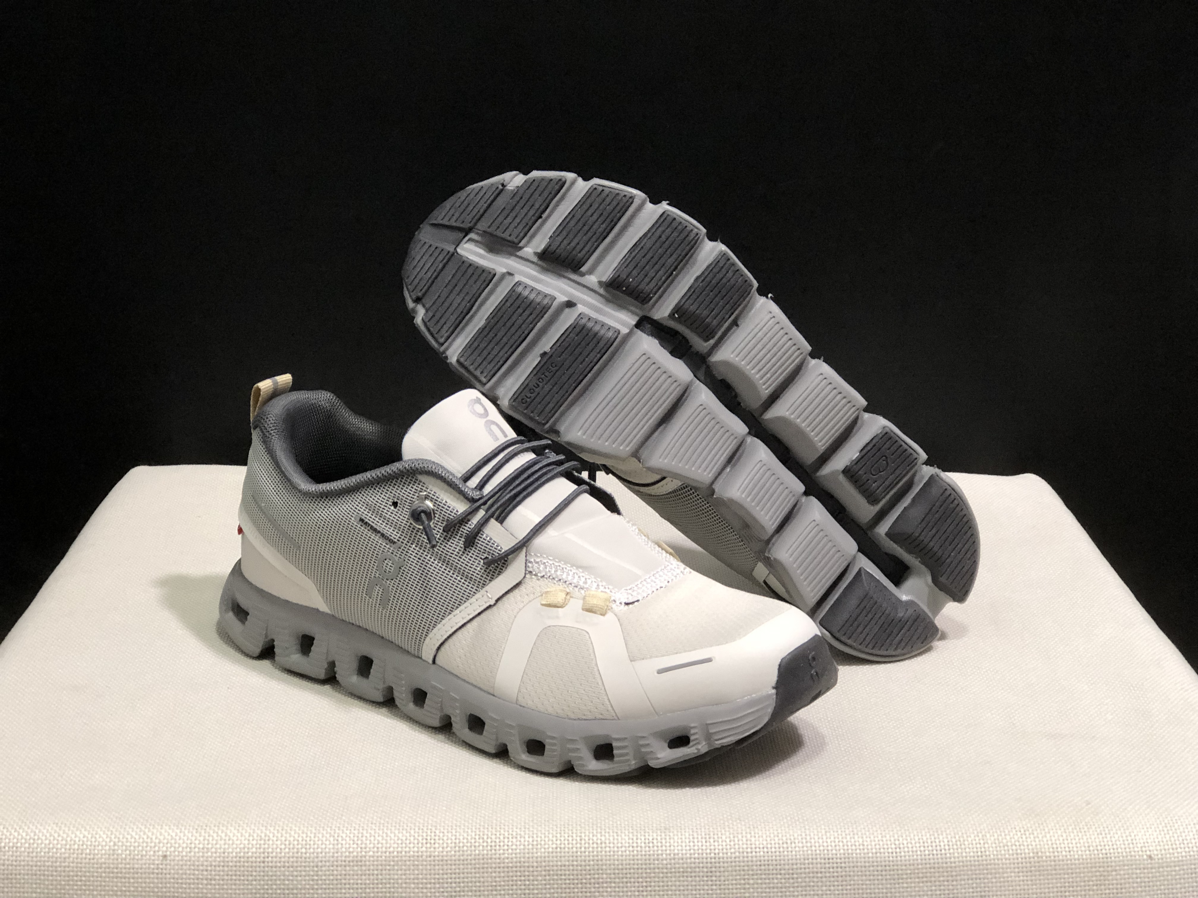 On Cloud 5 Lightweight Running Shoes Sizes 36-45