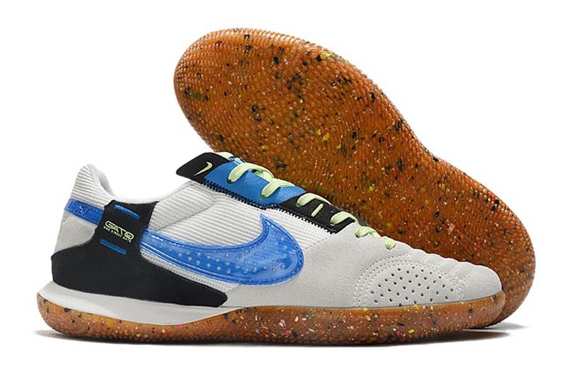 Nike Small Field King Genuine Leather MD Sole   39-45