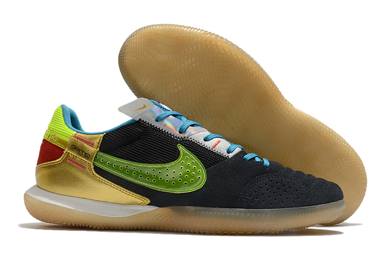 Nike Small Field King Genuine Leather MD Sole   39-45
