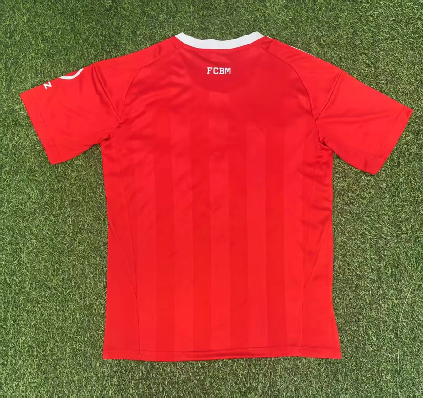 25-26 Bayern goalkeeper Jersey | thai version | green / red | short-sleeved | 416