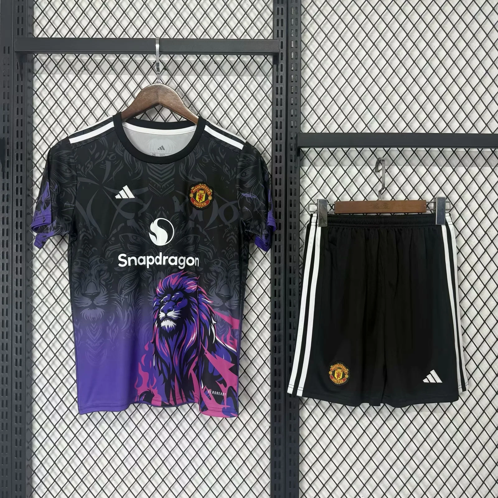 Kids  25/26 Manchester United Home Soccer Jersey