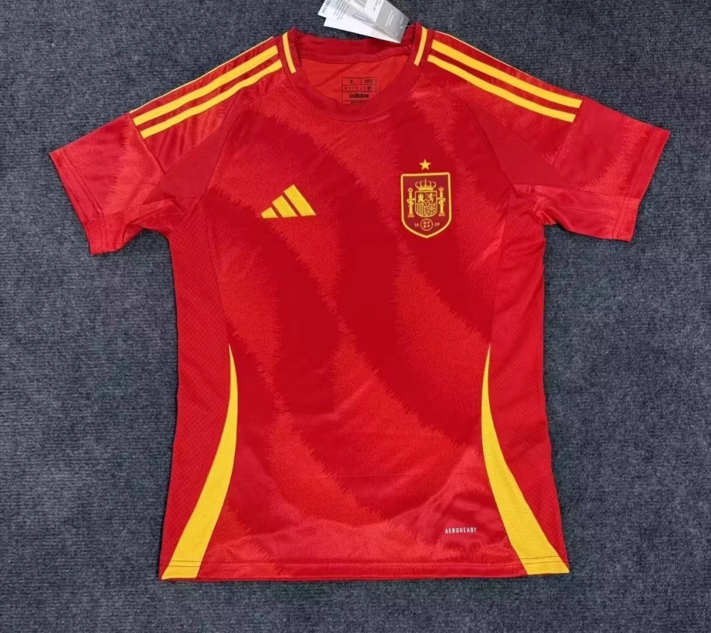 Spain away at home    Training clothes Thai version
