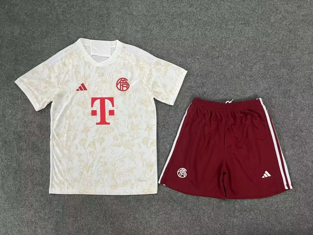 Bayern home and away Training clothes  Women's dress