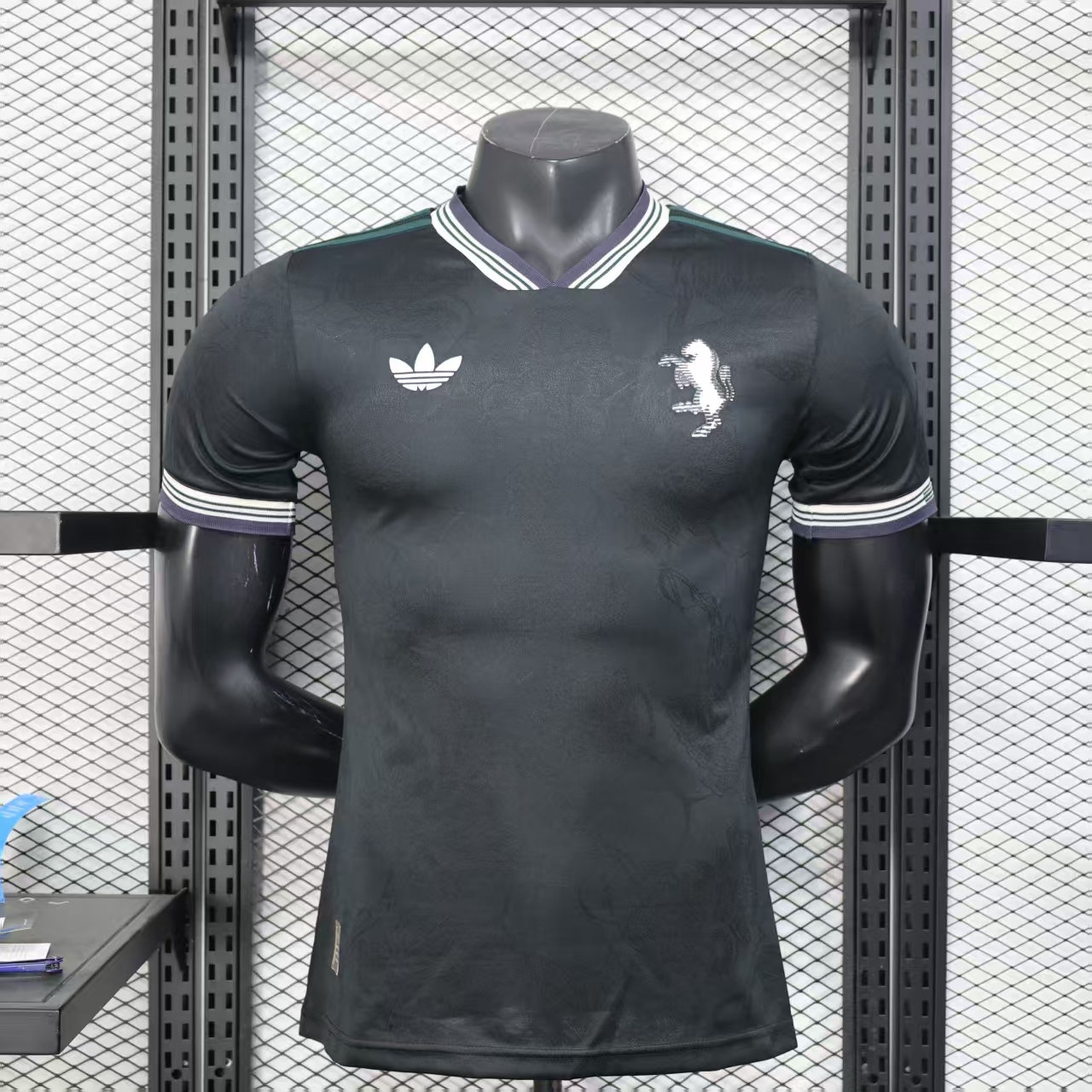 Juventus F.C. Third Jersey | player version | short-sleeved | B2509
