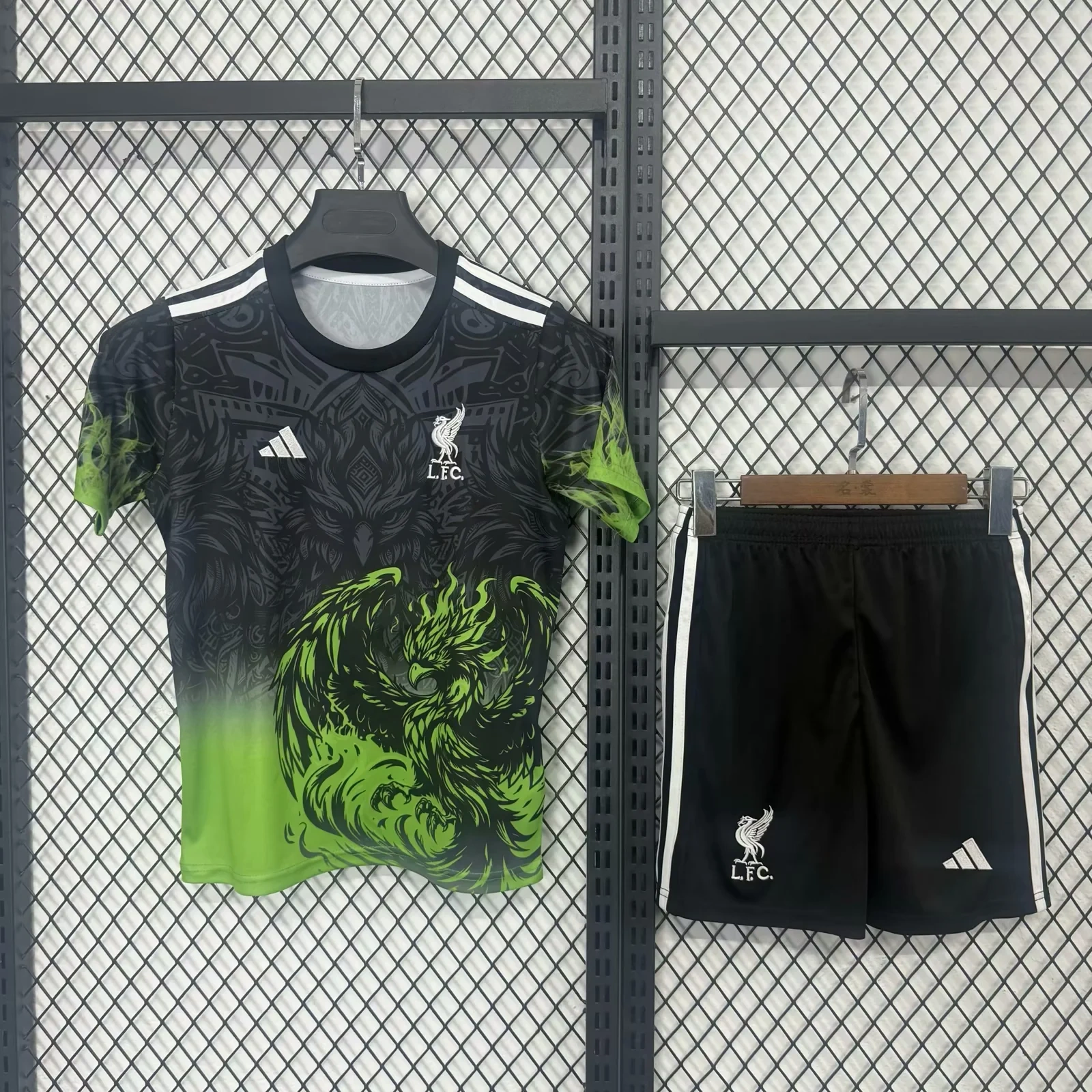 Kids  25/26 Liverpool  Special Edition Soccer Jersey