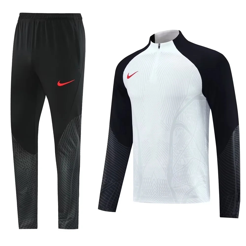 Nike Long Sleeves Tracksuit