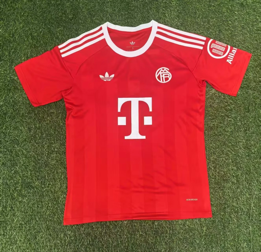 25-26 Bayern goalkeeper Jersey | thai version | green / red | short-sleeved | 416