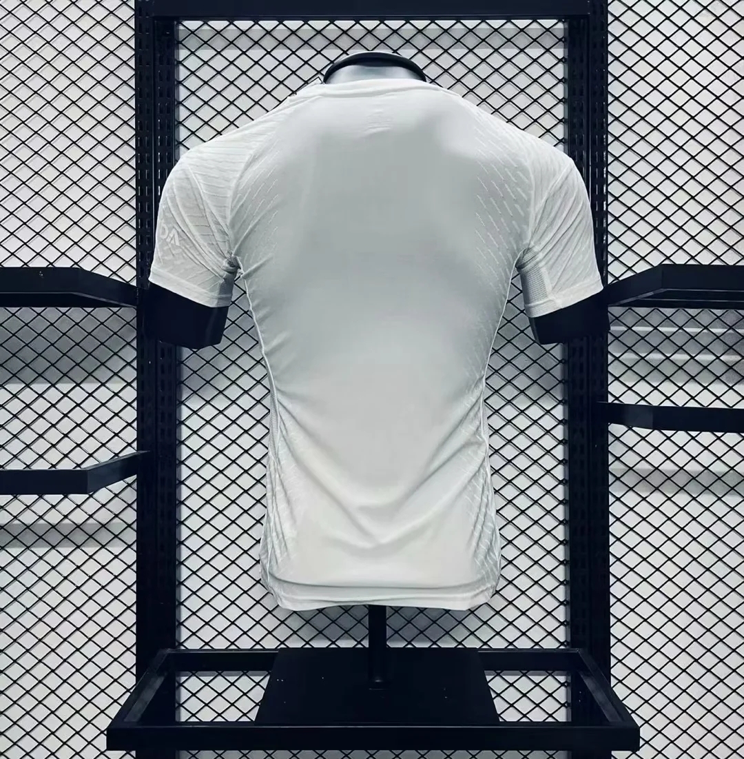 2425 Arsenal White