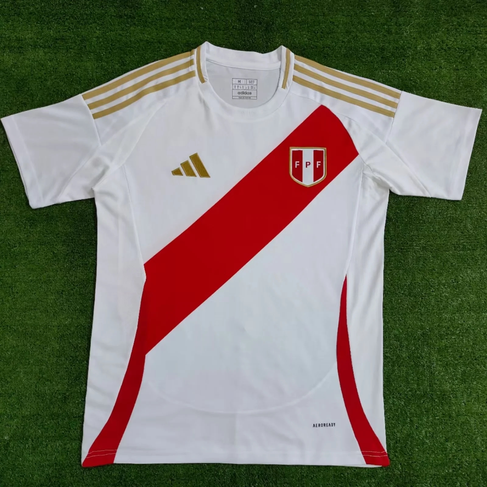 Peru away at home   Training clothes Thai version