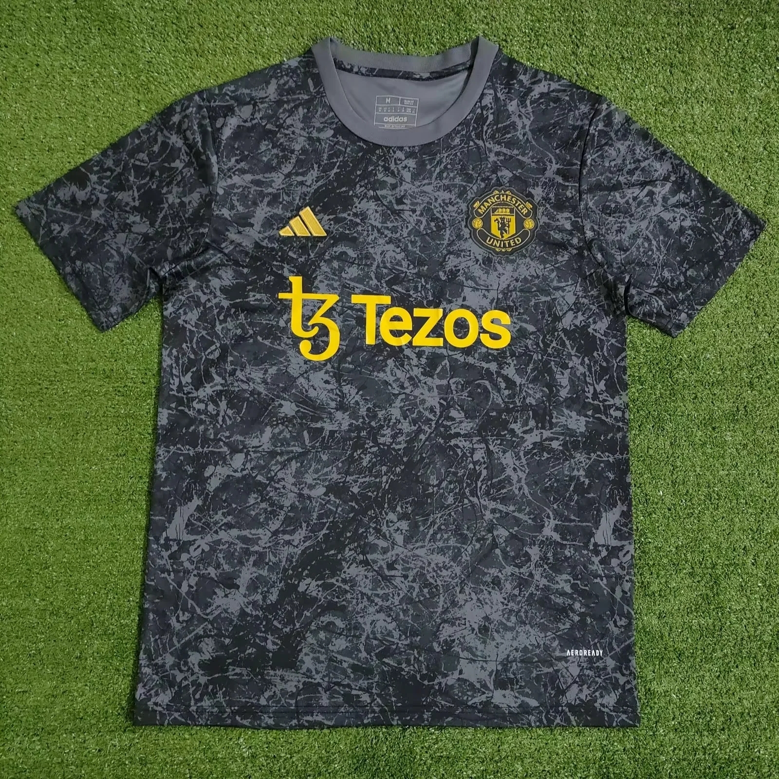 Manchester United away   Training clothes Thai version