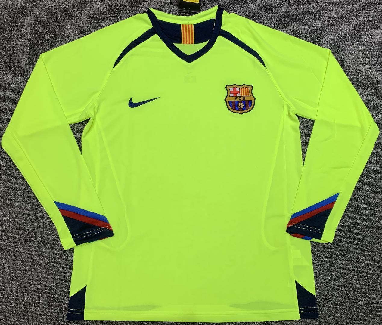 2005-06 Barcelona Away Kit | Long-sleeved | [Retro Edition] | 811