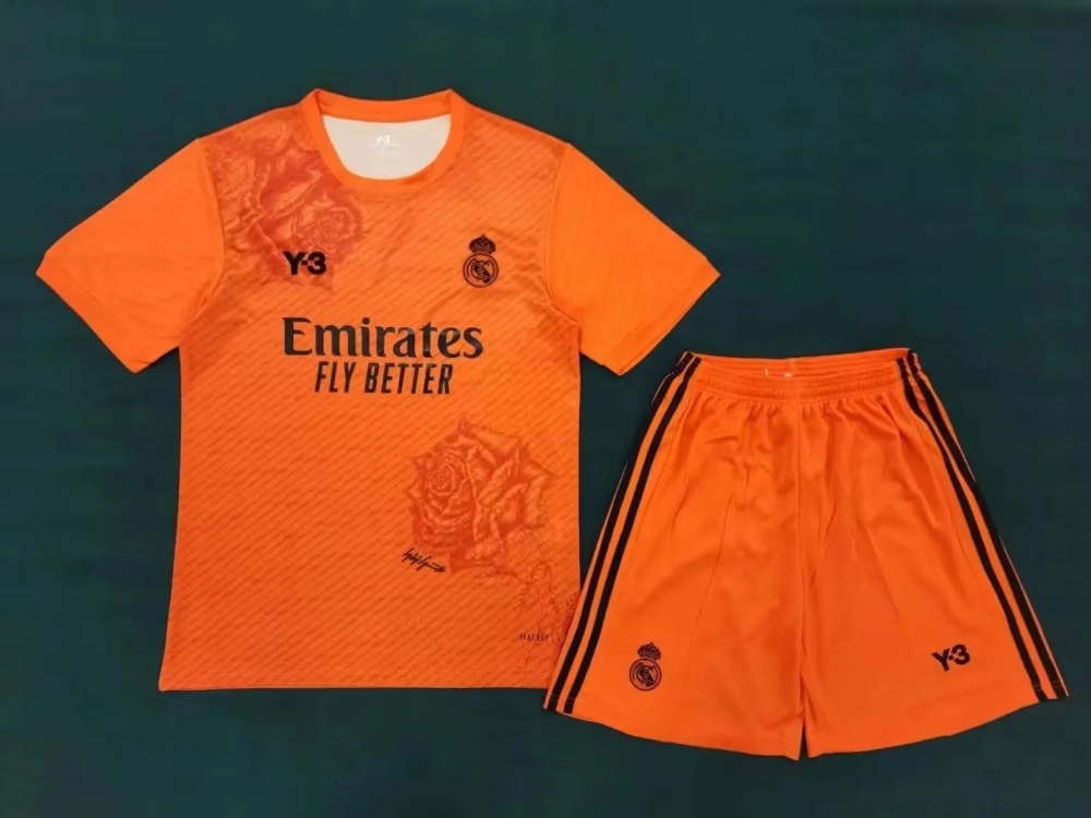 Real Madrid   home and away  Training clothes  Women's dress