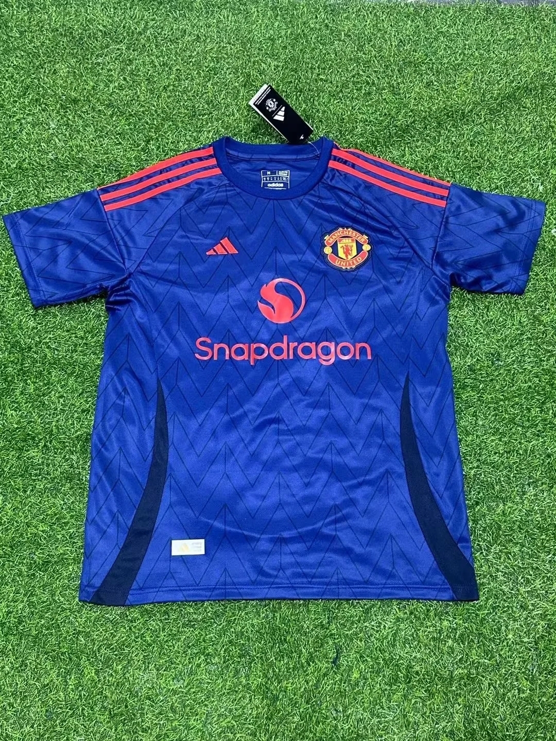 Manchester United away   Training clothes Thai version